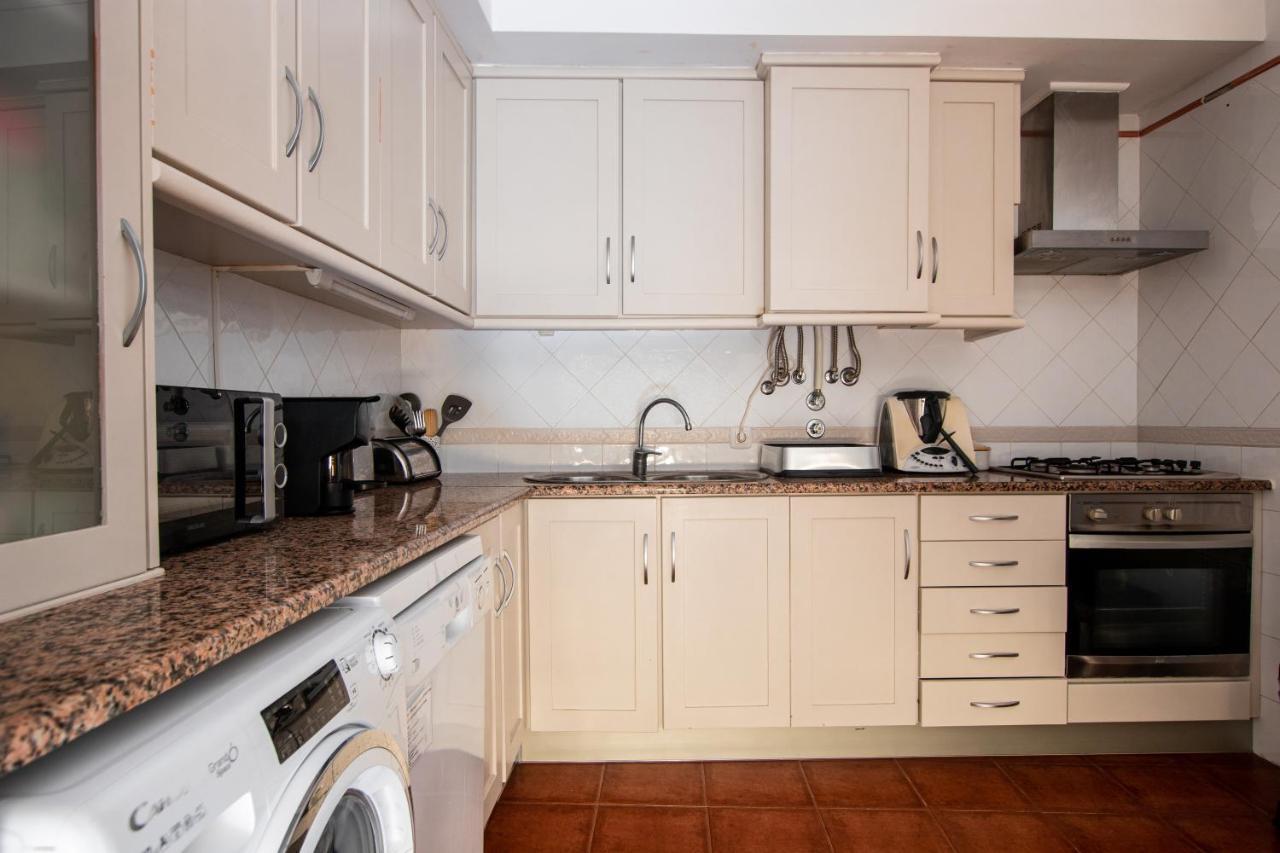 Villa 6Pax Baby Friendly Near Dino Park&Beaches São Bartolomeu المظهر الخارجي الصورة