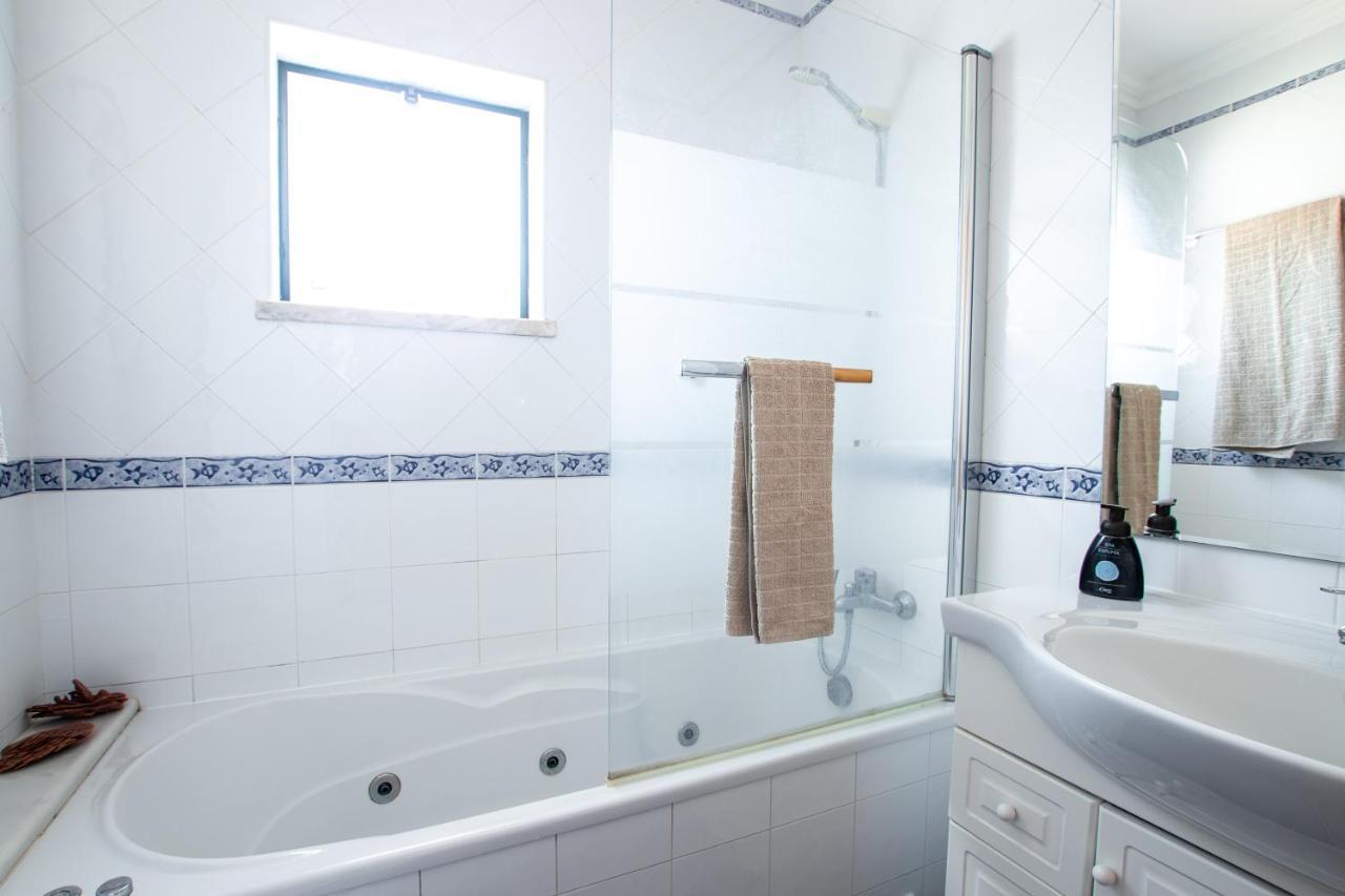 Villa 6Pax Baby Friendly Near Dino Park&Beaches São Bartolomeu المظهر الخارجي الصورة